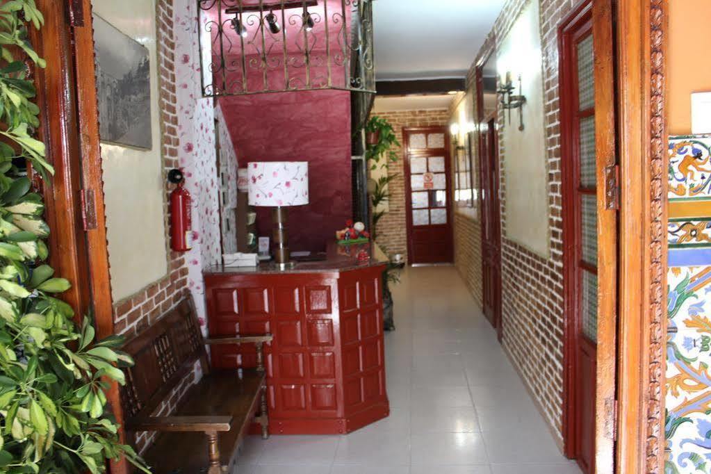 Hostal Dona Carmen Ronda Exterior photo